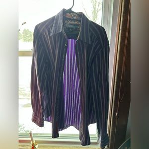 Robert Graham men’s dress shirt.